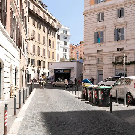 Monti Romantic Sunshine Maisonette Апартаменты Рим