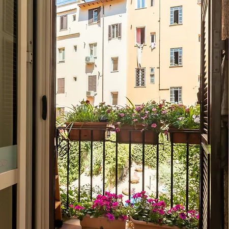 Monti Romantic Sunshine Maisonette *