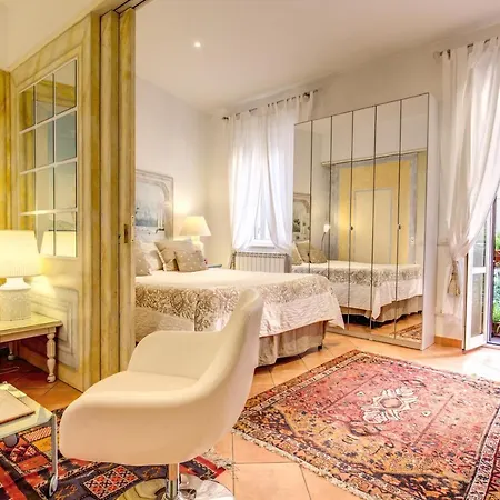 Monti Romantic Sunshine Maisonette 公寓 罗马