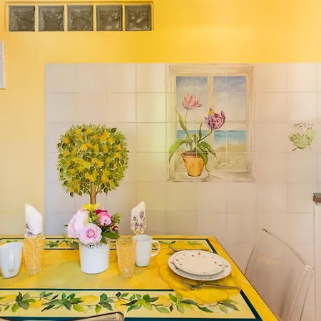 公寓 Monti Romantic Sunshine Maisonette *